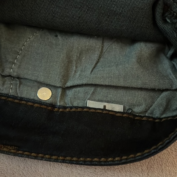 EUC Ruff Hewn Jeans Ankle Length Dark Wash Flower Detail Size 16 - Picture 7 of 9